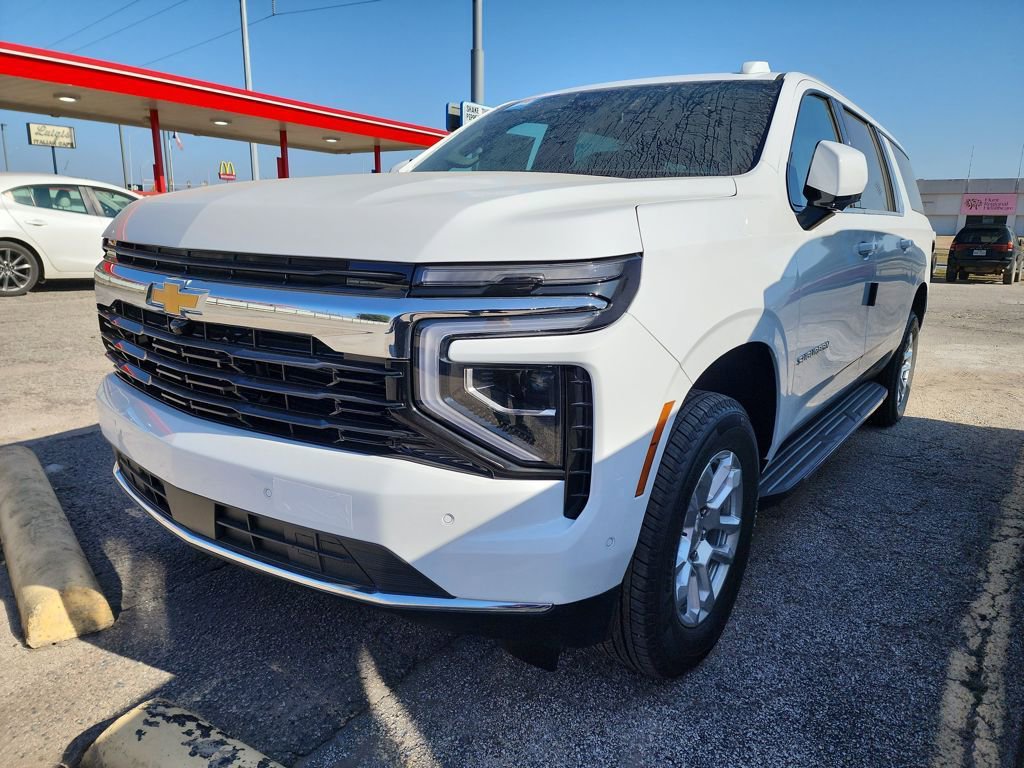 New 2026 Chevrolet Suburban LS w/ Max Trailering Package image 2