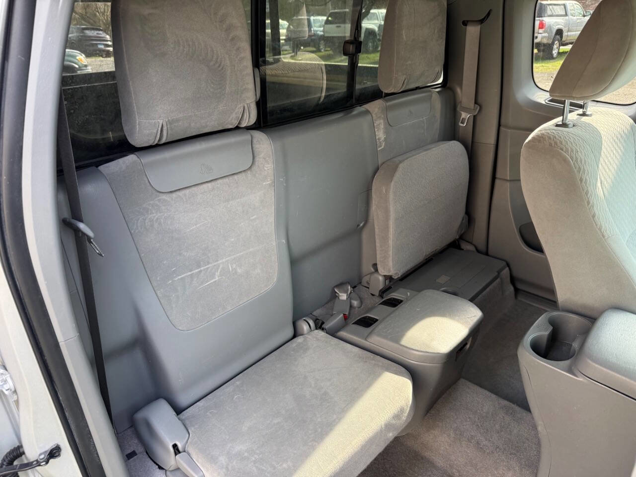 Used 2010 Toyota Tacoma 4x4 Access Cab image 11