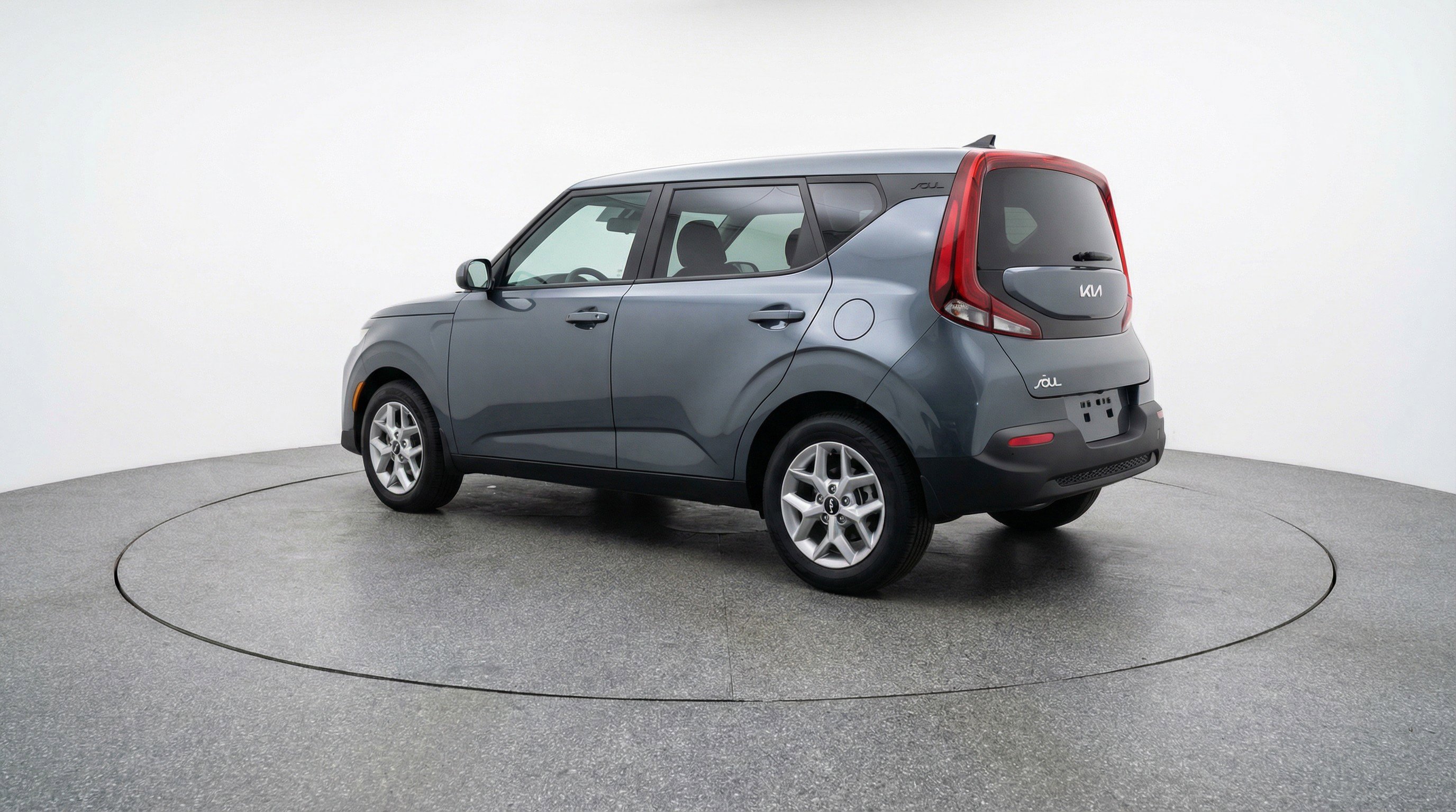 Used 2025 Kia Soul LX w/ LX Technology Package image 6