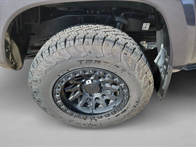 Used 2023 Toyota Tacoma SR5 RWD image 12