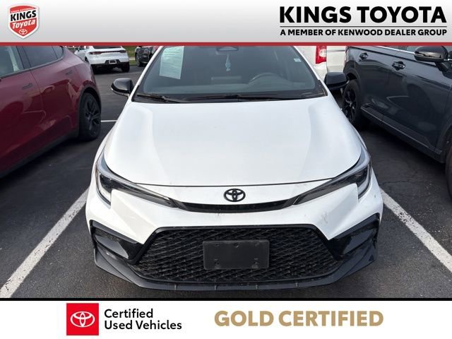 Used 2024 Toyota Corolla SE Nightshade w/ SE Convenience Package image 3