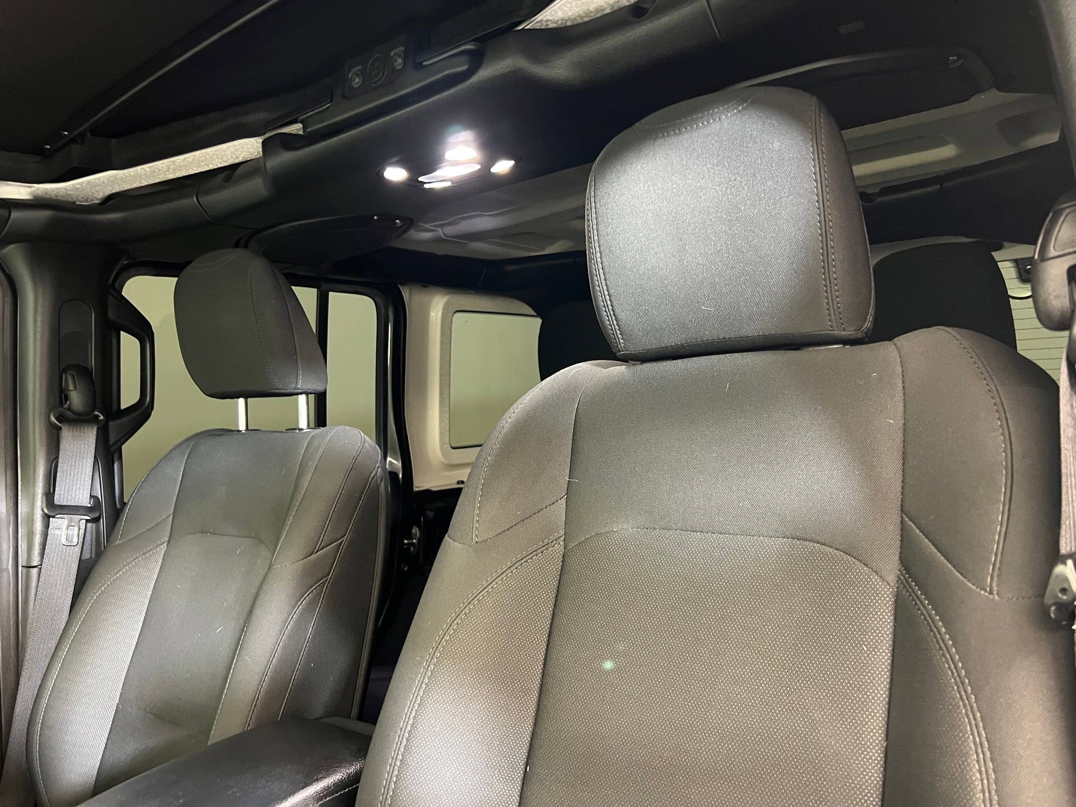 Used 2021 Jeep Wrangler Unlimited Sport image 22