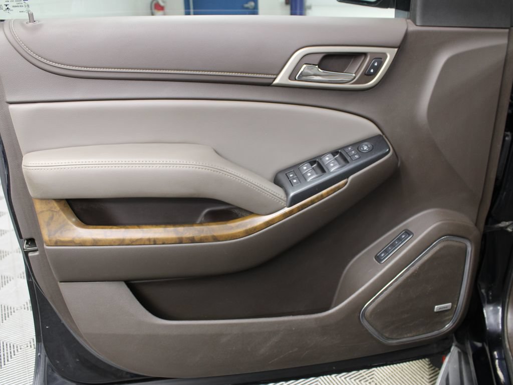 Used 2019 GMC Yukon XL Denali AWD/4WD image 62
