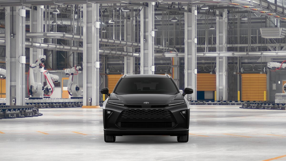 New 2026 Toyota Crown Signia AWD/4WD image 17