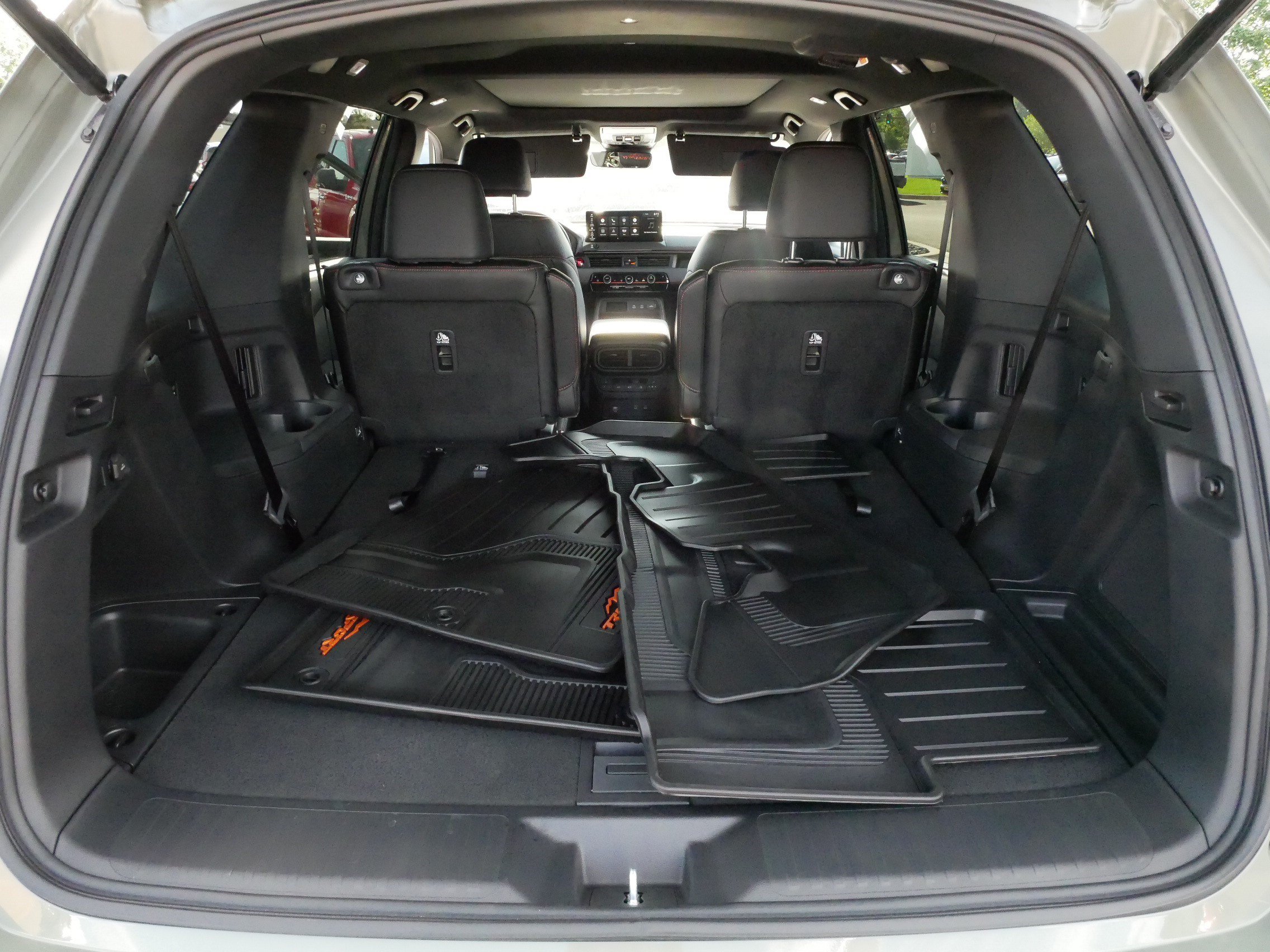 Certified 2026 Honda Pilot TrailSport image 18