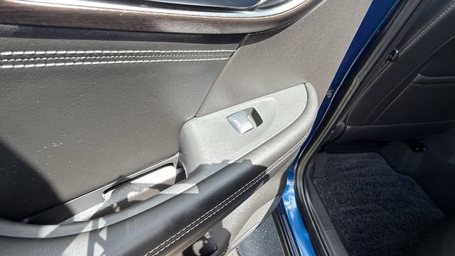 Used 2023 Buick Envision Avenir FWD image 15