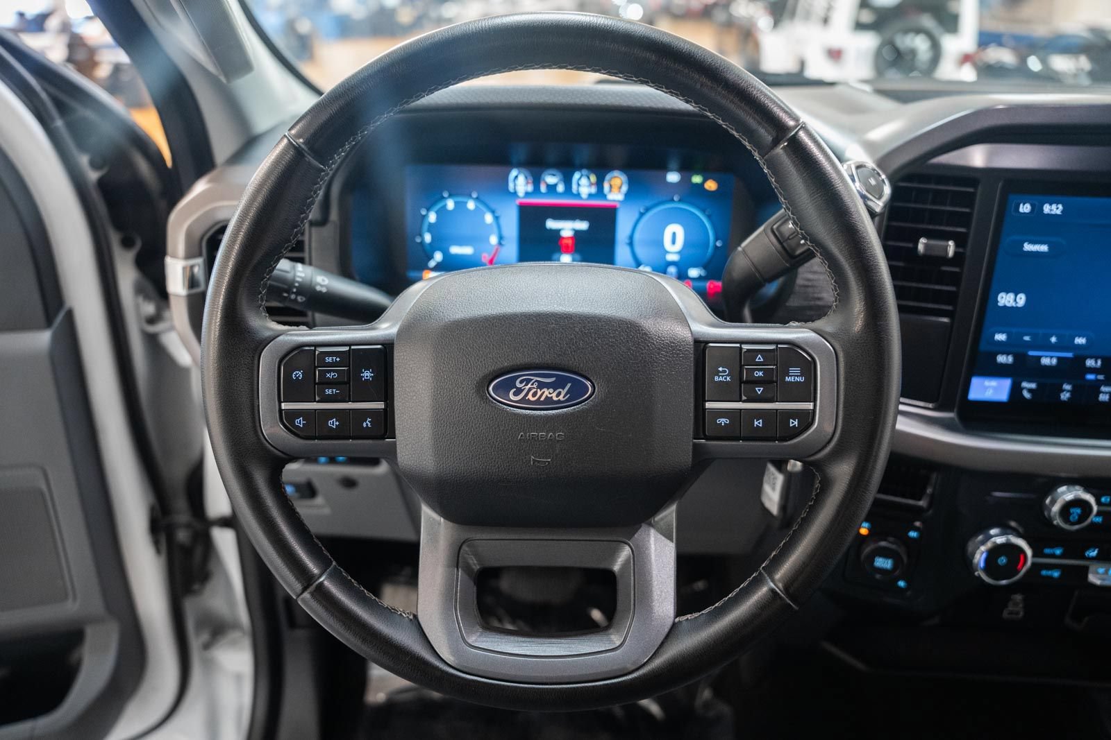 Used 2025 Ford F150 XLT w/ Equipment Group 301A Standard AWD/4WD image 30