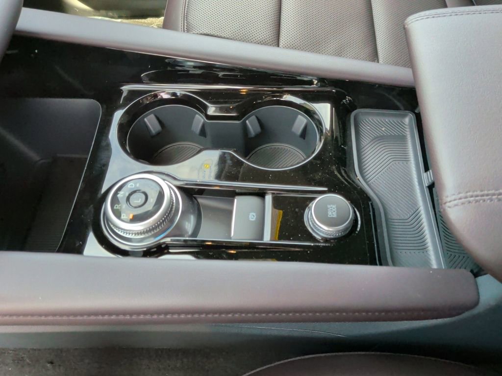 New 2026 Ford Explorer Platinum w/ LUX Leather Package image 33