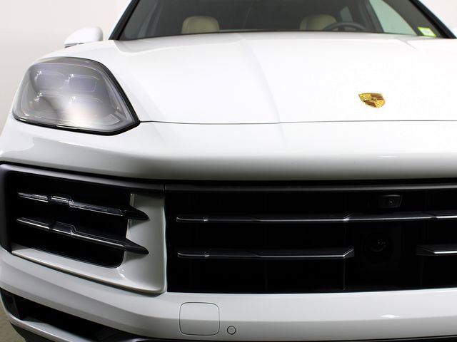 New 2026 Porsche Cayenne AWD/4WD image 11