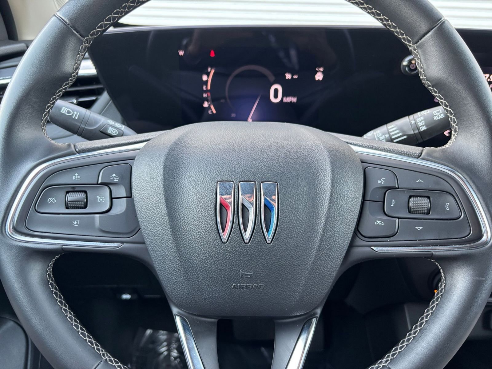 Used 2025 Buick Encore GX Preferred image 25