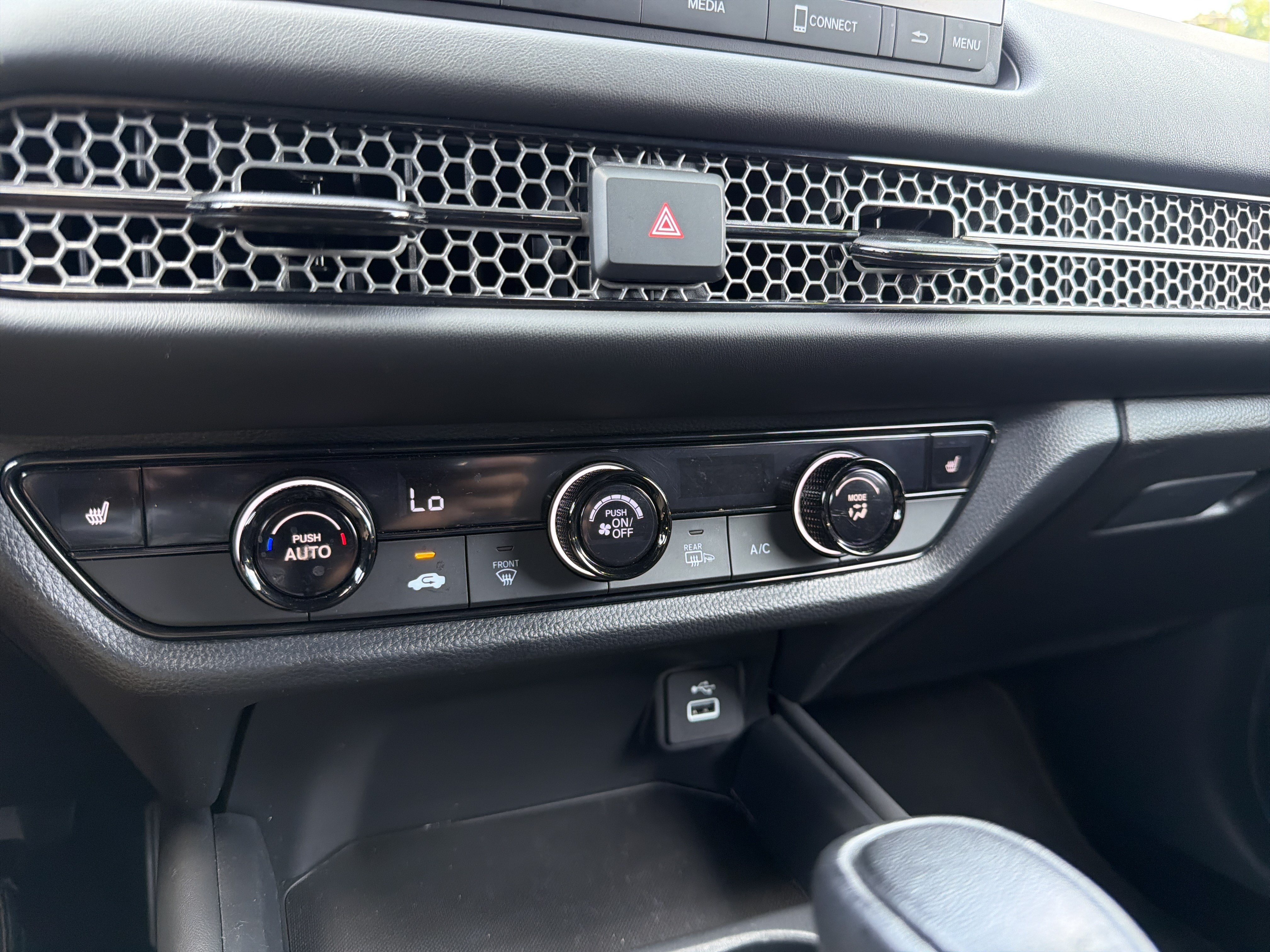 Used 2025 Honda HR-V Sport image 7