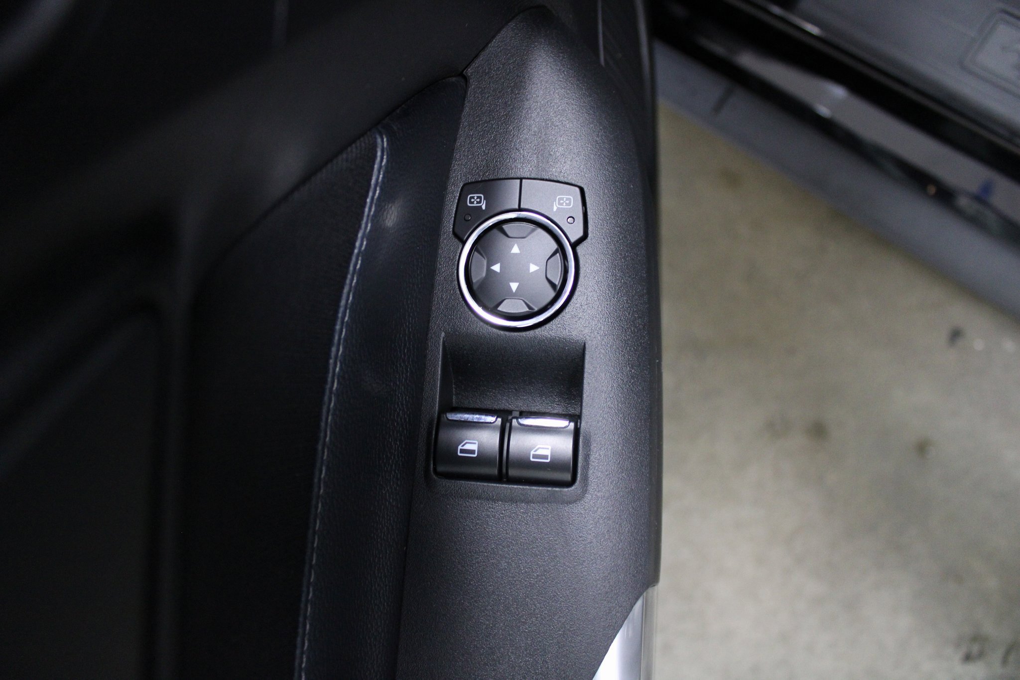 Used 2021 Ford Mustang Coupe w/ Equipment Group 101A image 13