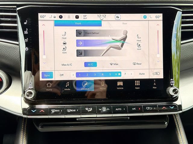New 2026 Jeep Grand Wagoneer L 4WD image 14