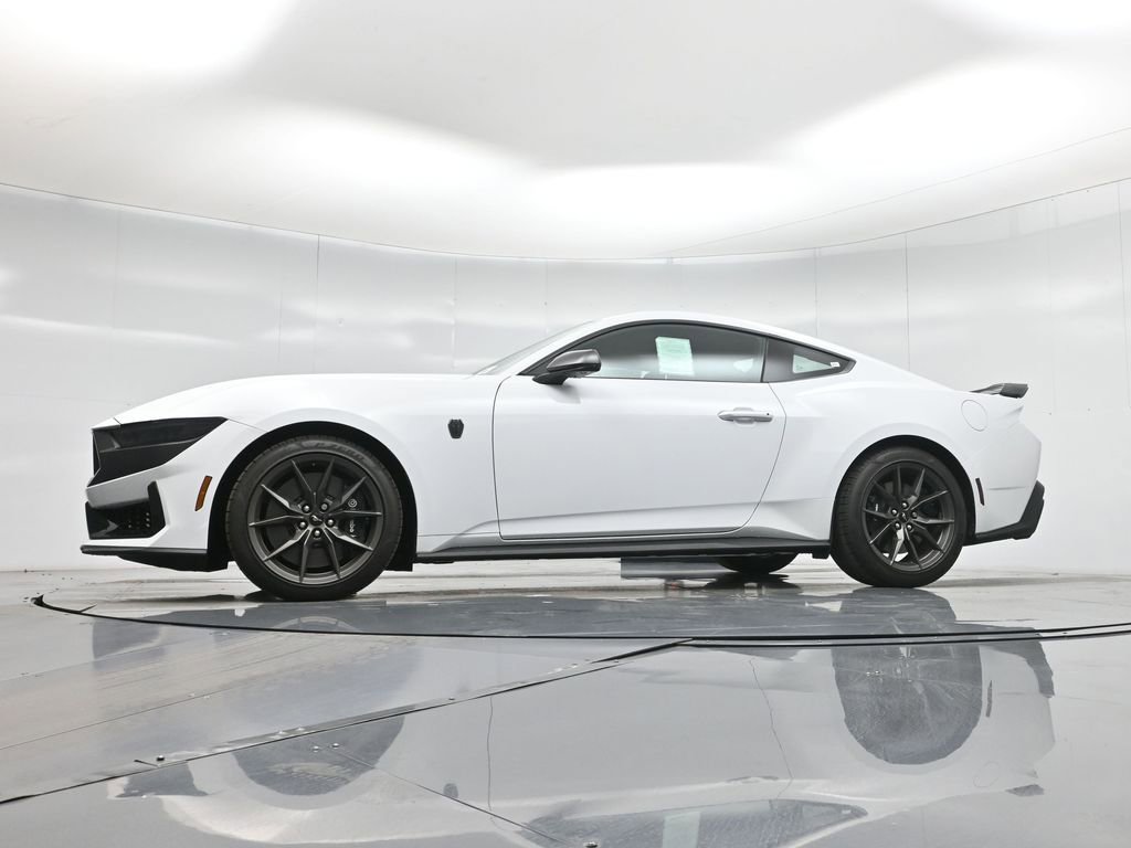 New 2026 Ford Mustang Dark Horse image 7