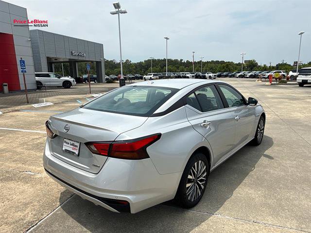 Certified 2025 Nissan Altima 2.5 SV AWD/4WD image 7