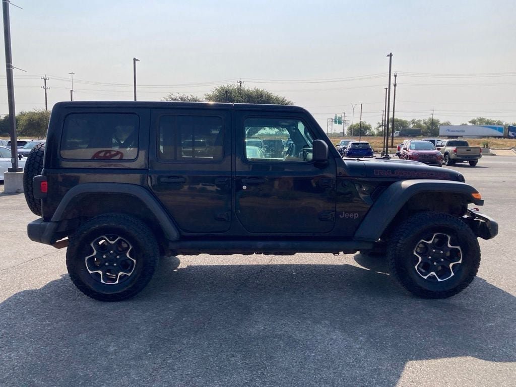 Used 2023 Jeep Wrangler Unlimited Rubicon AWD/4WD image 4