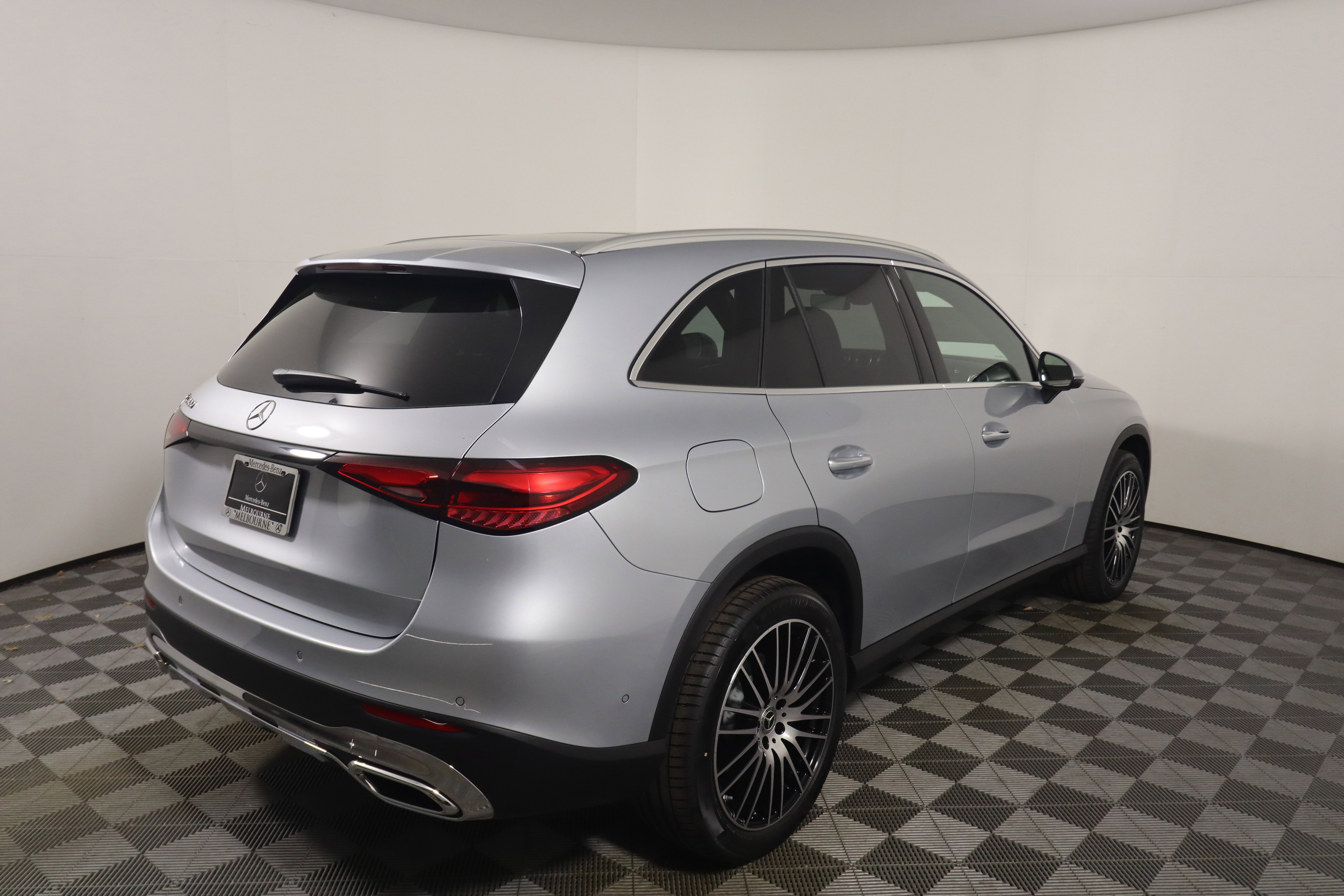 New 2026 Mercedes-Benz GLC 300 image 5