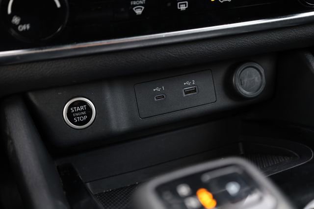 Used 2023 Nissan Rogue S image 19