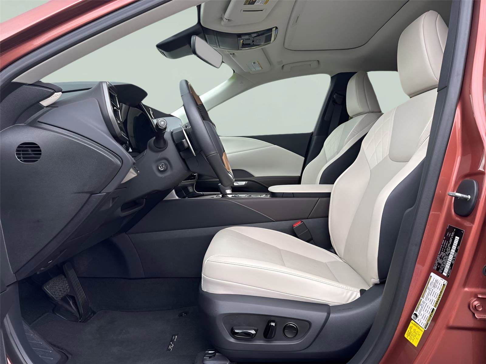 Used 2024 Lexus RX 350 Premium w/ Accessory Package (K3) image 11