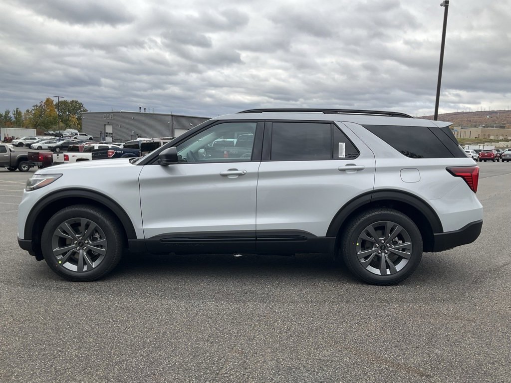New 2026 Ford Explorer Active image 27