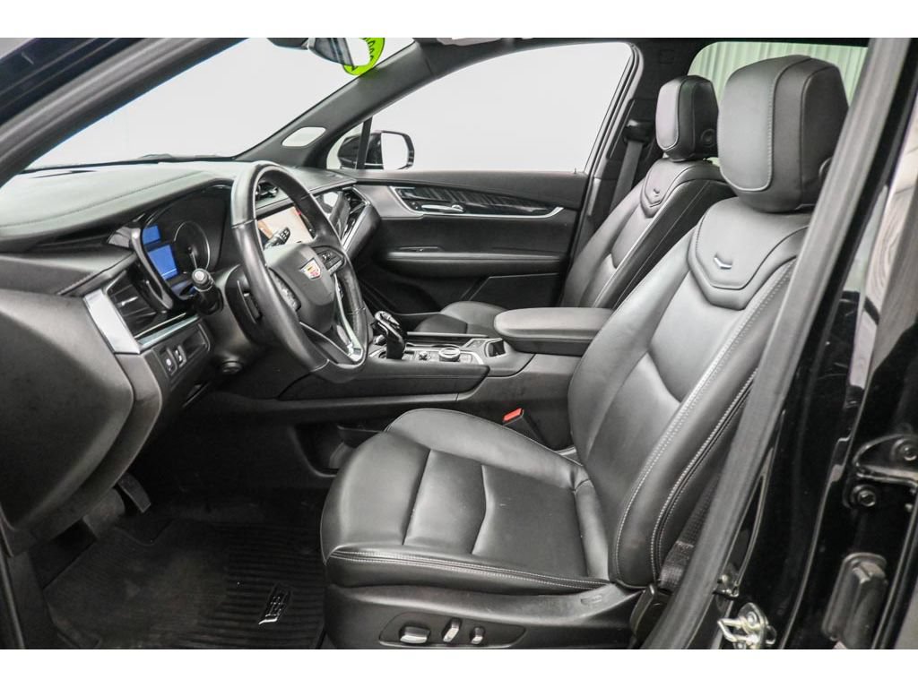 Certified 2024 Cadillac XT6 Premium Luxury AWD/4WD image 12