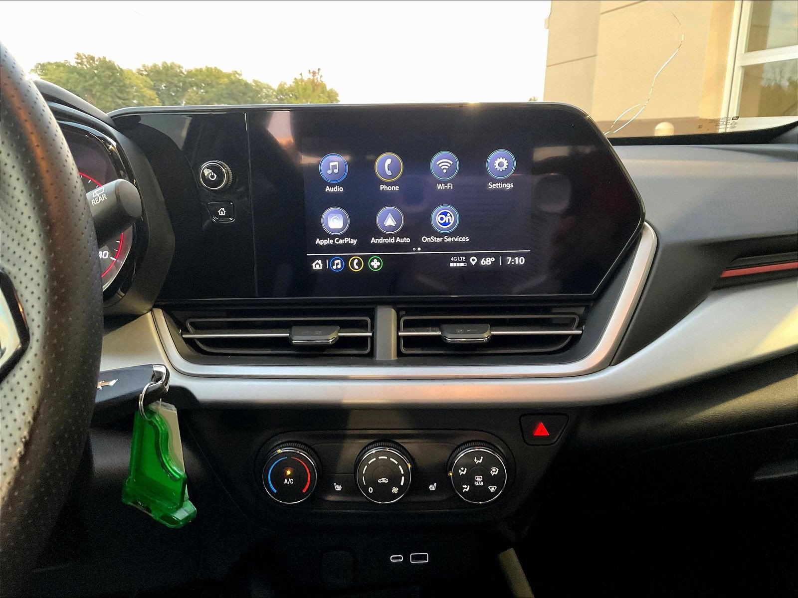 Used 2025 Chevrolet Trax RS w/ Driver Confidence Package FWD image 15