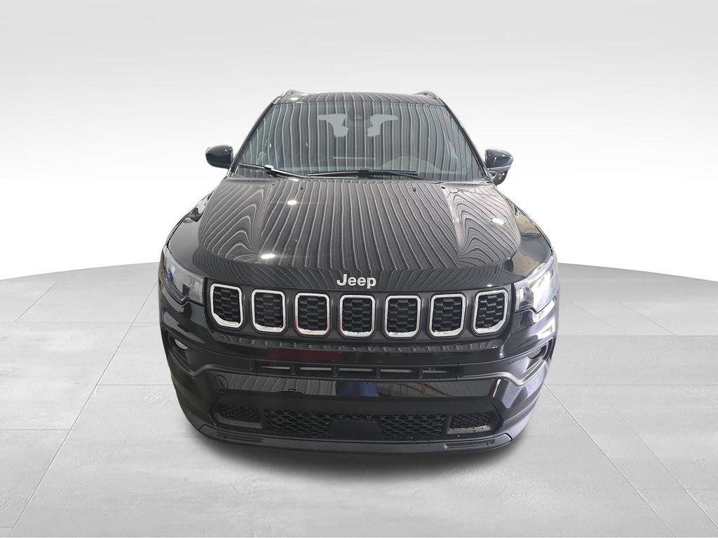 New 2026 Jeep Compass Latitude AWD/4WD image 8