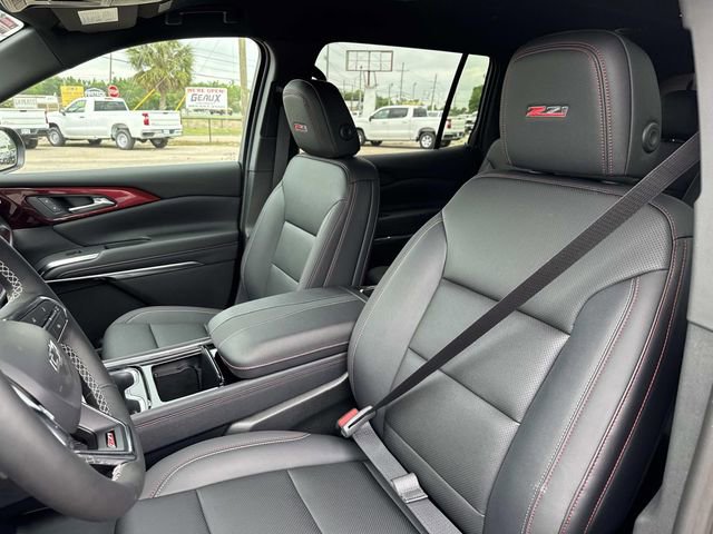 New 2026 Chevrolet Traverse Z71 w/ Enhanced Driving Package AWD/4WD image 39