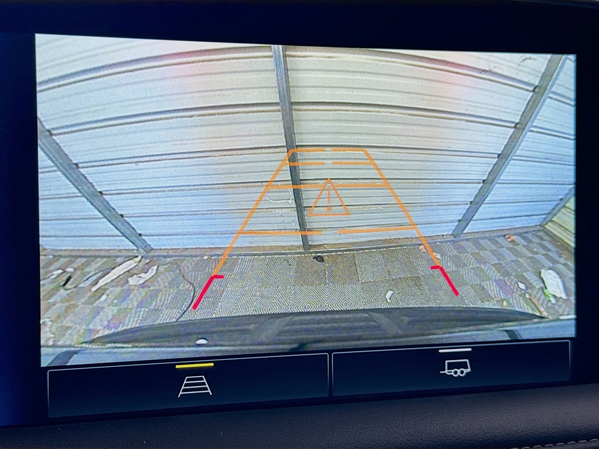 Used 2024 Chevrolet Suburban Premier image 17