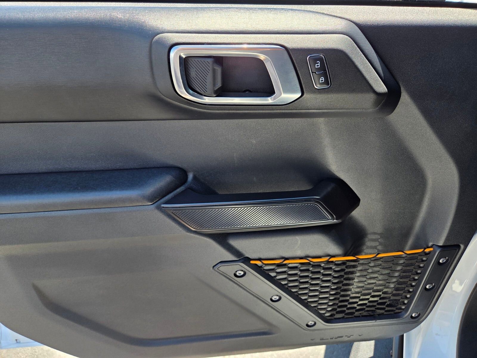 Used 2024 Ford Bronco Badlands AWD/4WD image 17