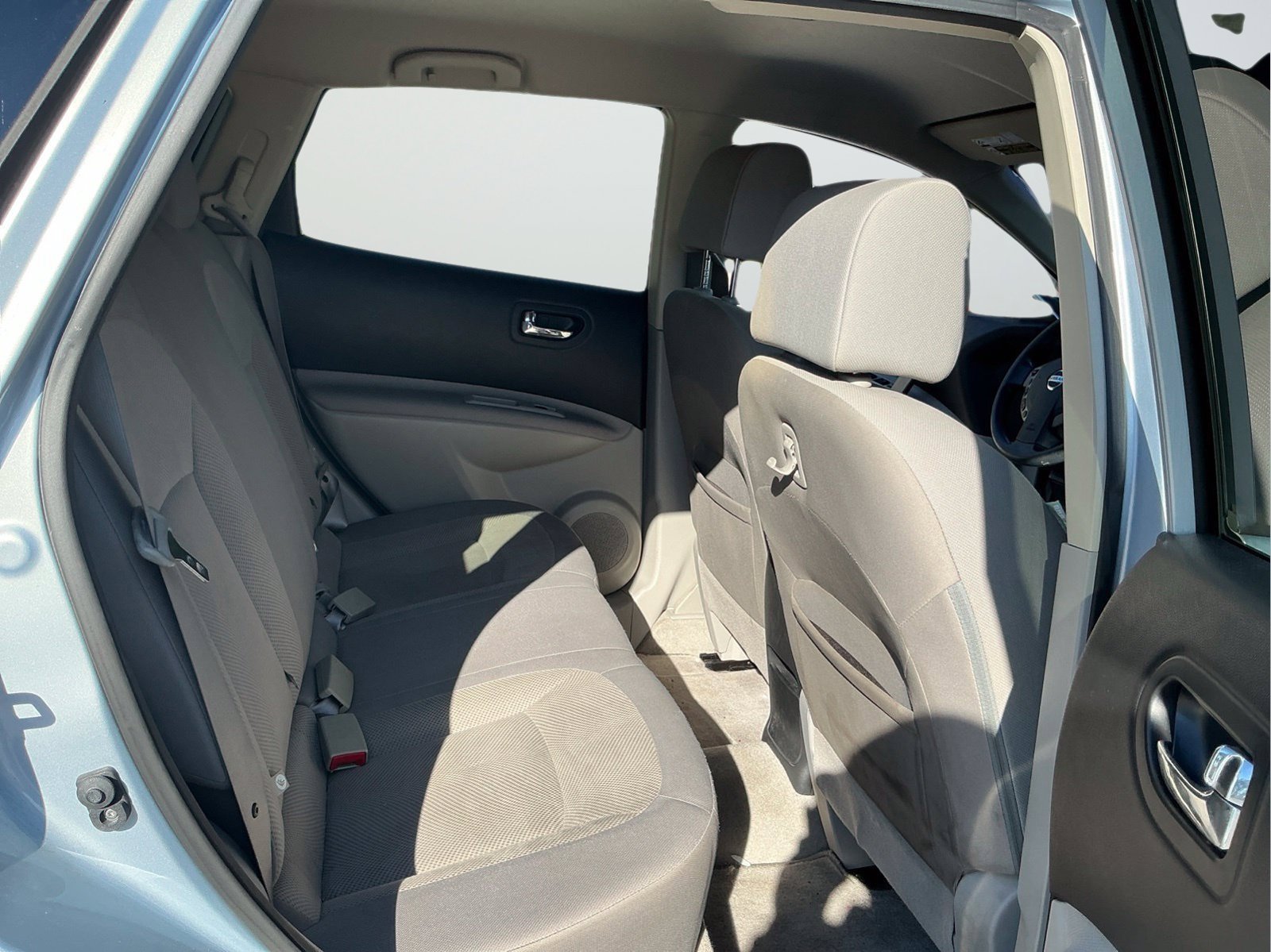 Used 2015 Nissan Rogue S w/ Convenience Package FWD image 13