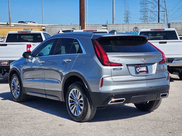 Used 2024 Cadillac XT4 Premium Luxury image 5