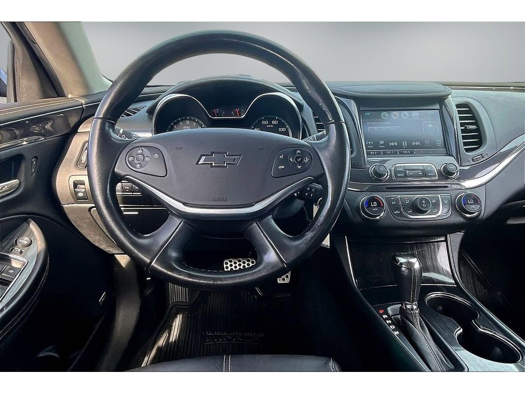 Used 2017 Chevrolet Impala LT image 8