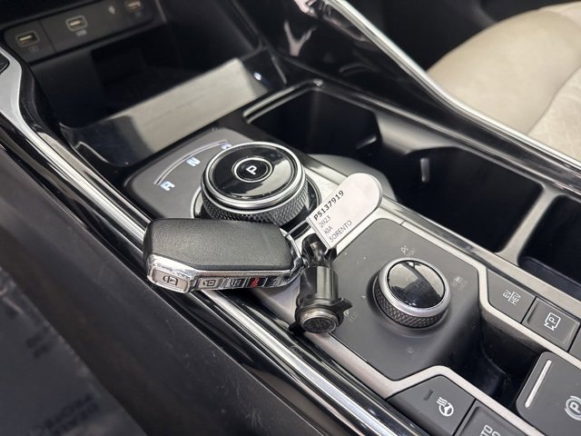 Used 2023 Kia Sorento SX Prestige image 37