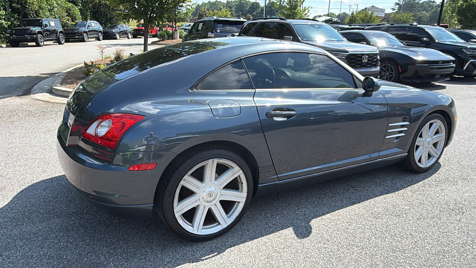 Used 2007 Chrysler Crossfire Limited RWD image 8
