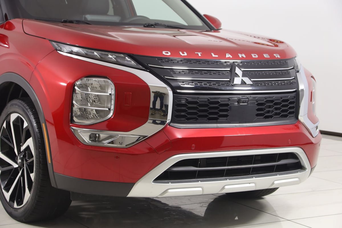 Used 2024 Mitsubishi Outlander Ralliart AWD/4WD image 37