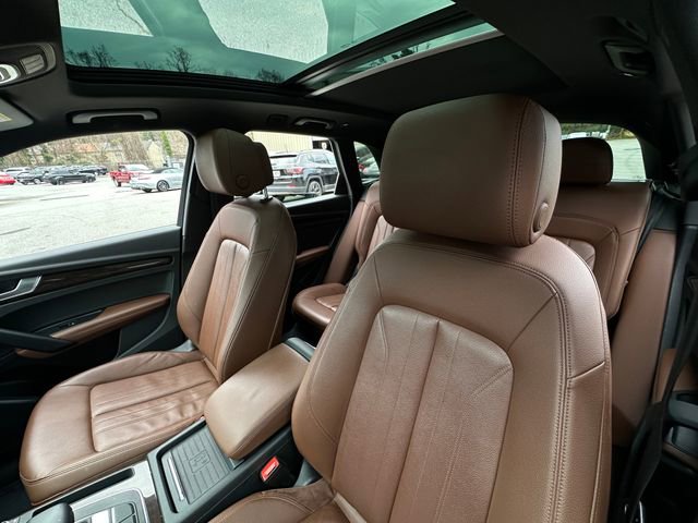 Used 2019 Audi Q5 2.0T Premium Plus w/ Premium Plus Package image 12