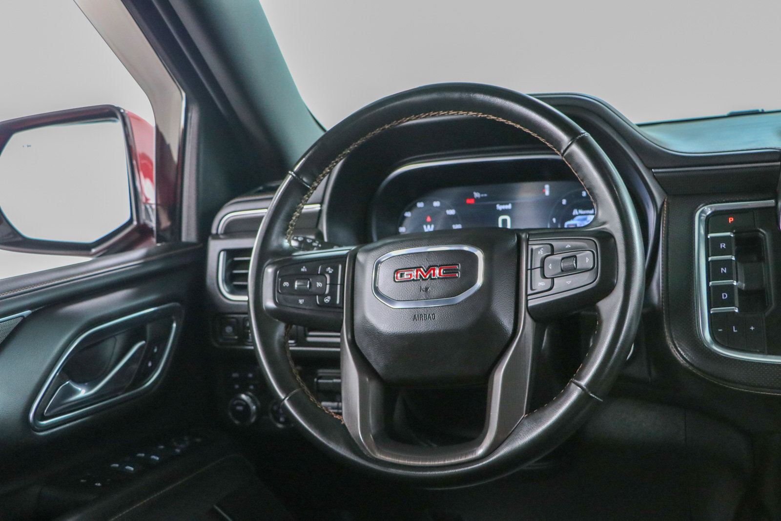Used 2023 GMC Yukon AT4 w/ Max Trailering Package AWD/4WD image 13