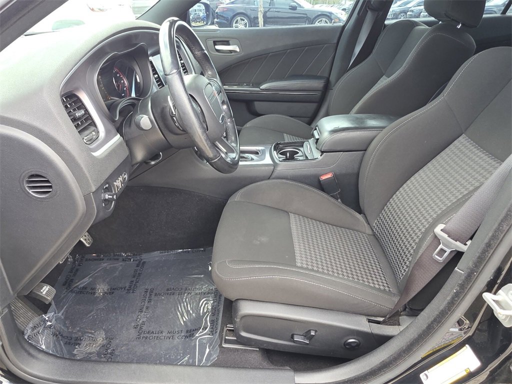 Used 2021 Dodge Charger GT w/ Driver Convenience Group image 21