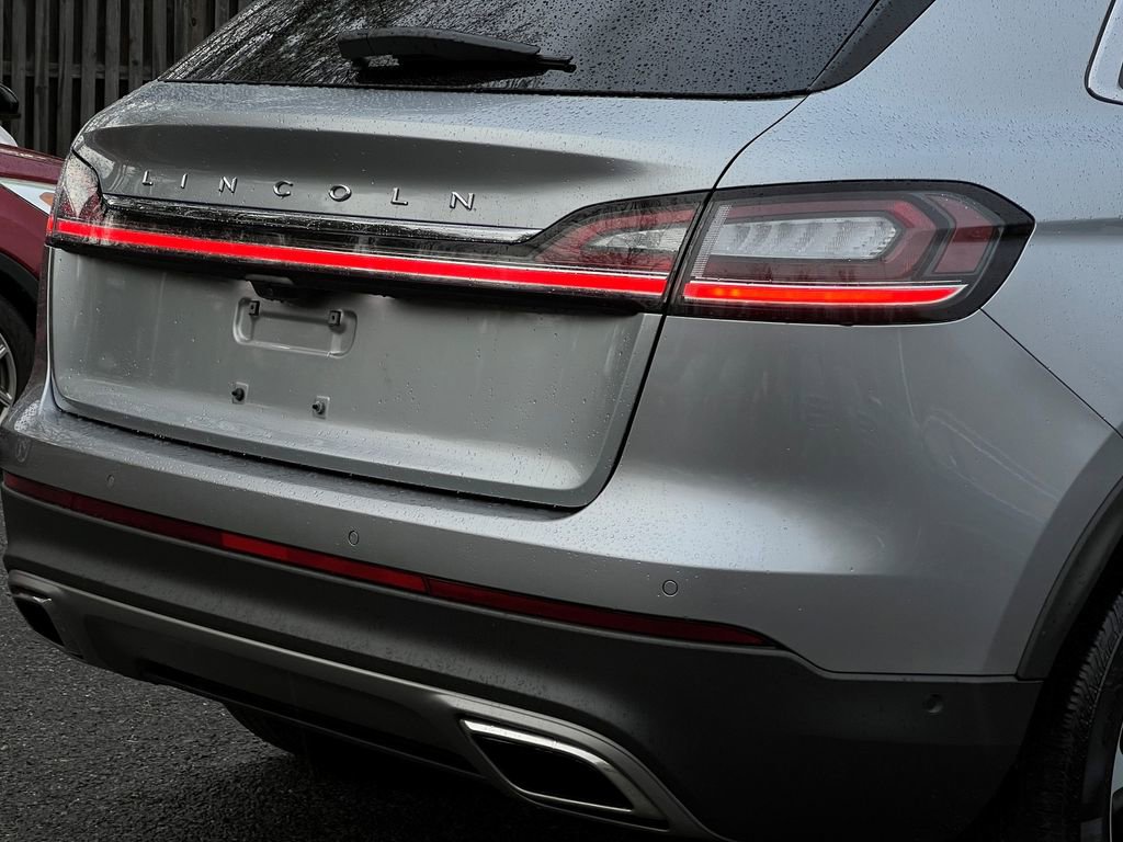 Used 2023 Lincoln Nautilus Reserve w/ Equipment Group 201A image 11