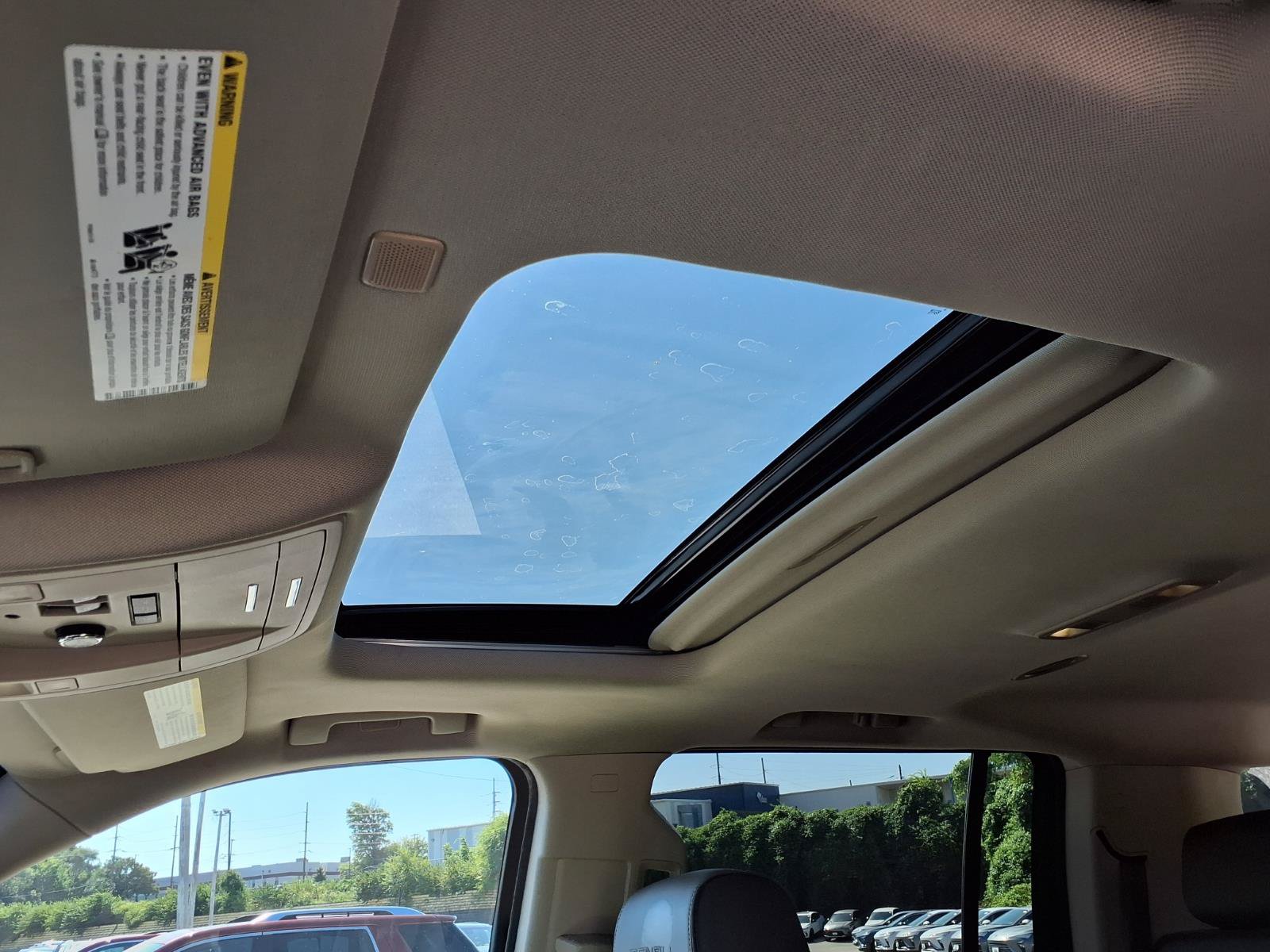 Used 2019 GMC Yukon XL Denali AWD/4WD image 30