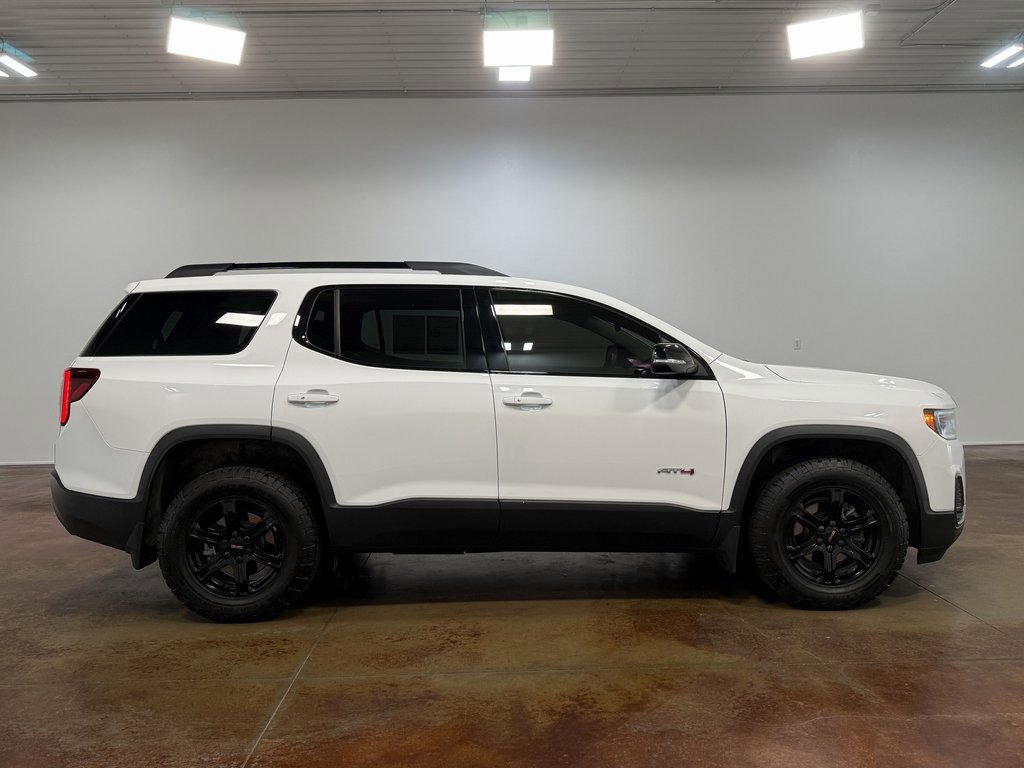 Used 2023 GMC Acadia AT4 image 24
