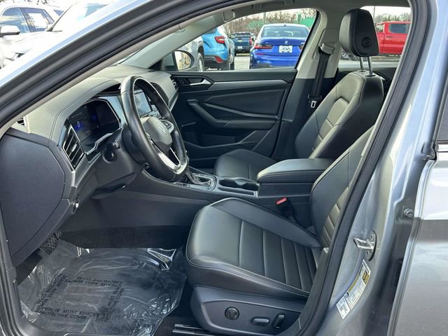 Used 2022 Volkswagen Jetta SE image 15