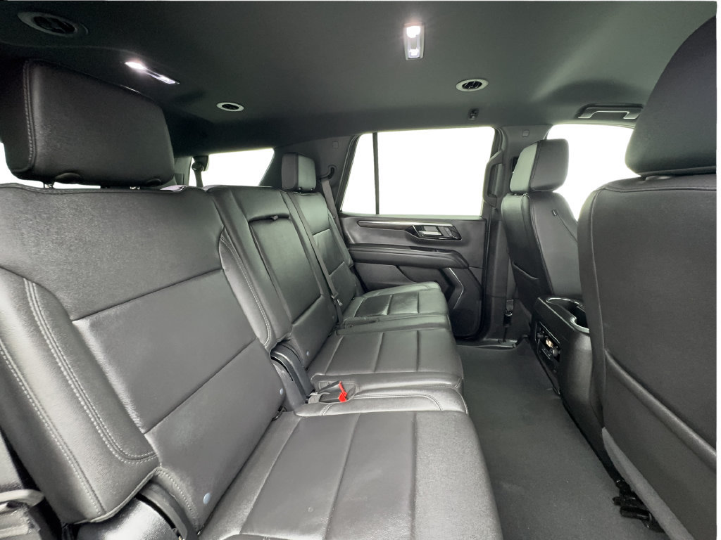Used 2025 Chevrolet Tahoe LT AWD/4WD image 32