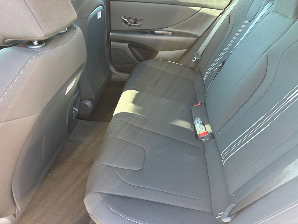 New 2026 Hyundai Elantra Sport image 21
