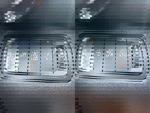 New 2026 Chevrolet Equinox LT w/ Convenience Package II image 23