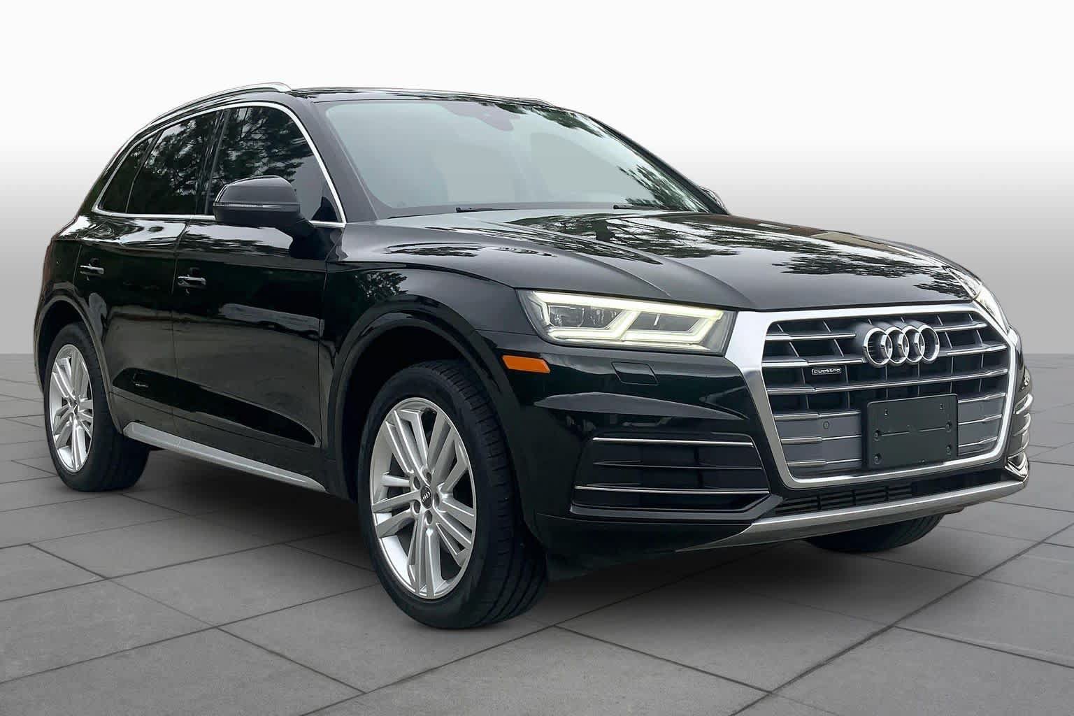 Used 2019 Audi Q5 2.0T Premium Plus w/ Premium Plus Package AWD/4WD image 3