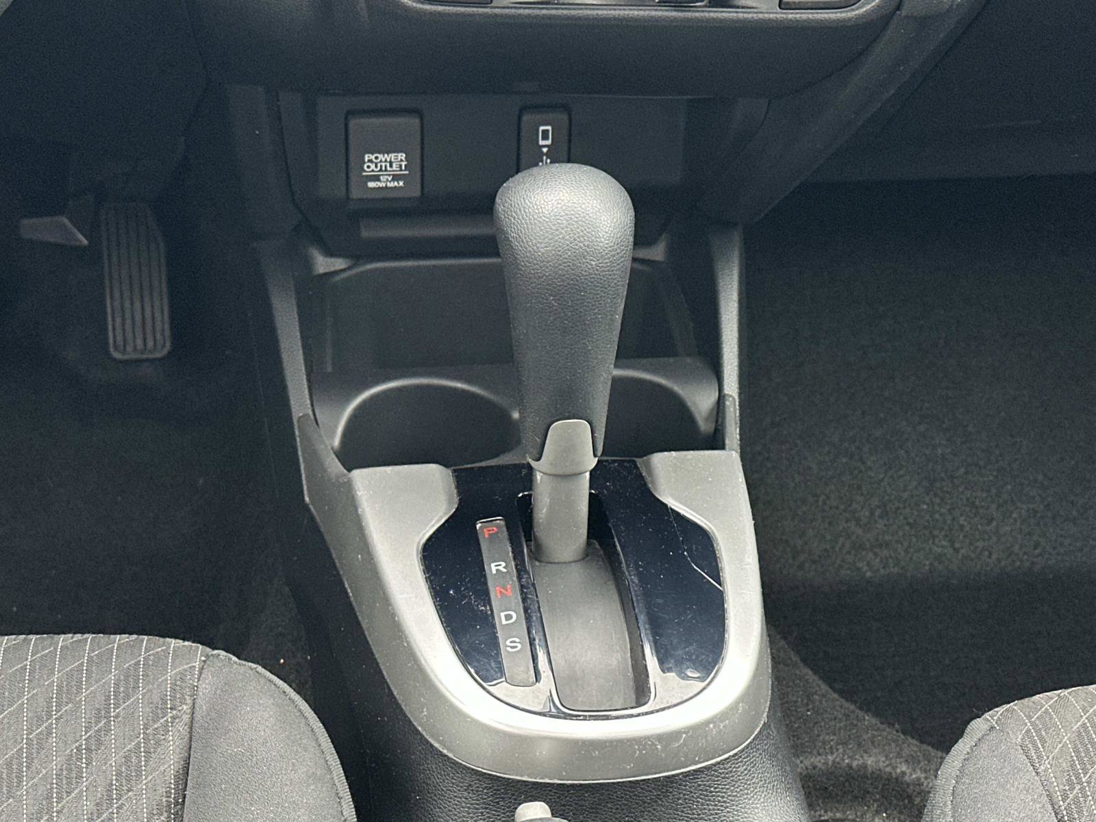 Used 2020 Honda Fit EX image 24