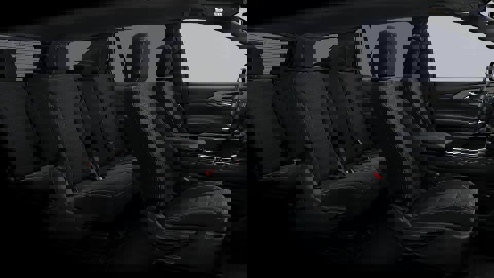 New 2025 Chevrolet Traverse LT w/ Driver Confidence Package image 70