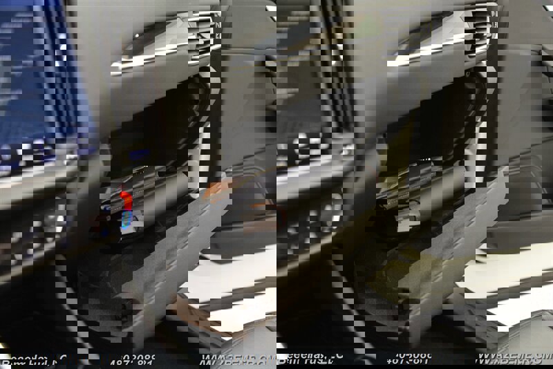 Used 2021 Maserati Levante image 32